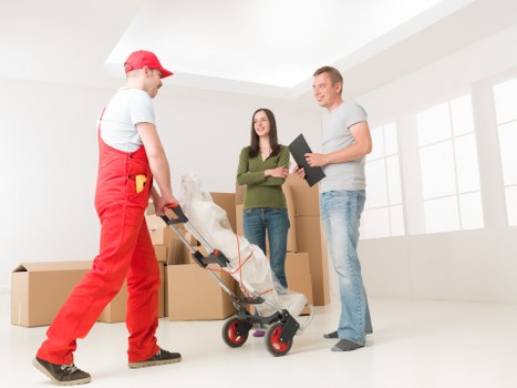 Efficient unpacking service helping settle into a new Stjohnswood home