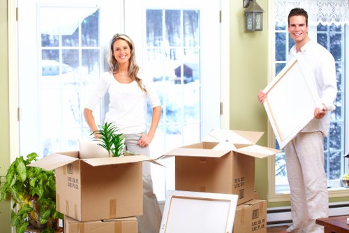 Residential and office packing and unpacking services in Stjohnswood